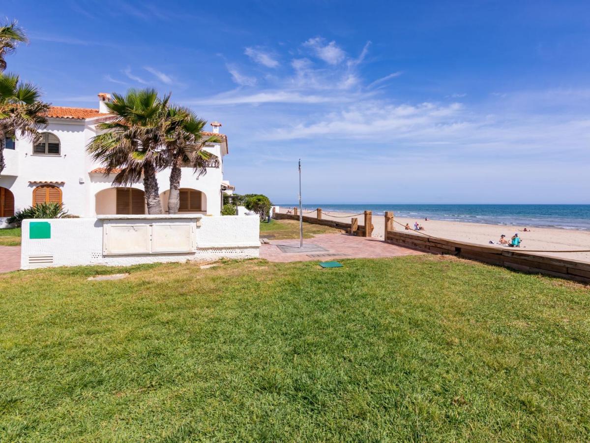 Apartment Nueva Playa Les Deveses Bagian luar foto
