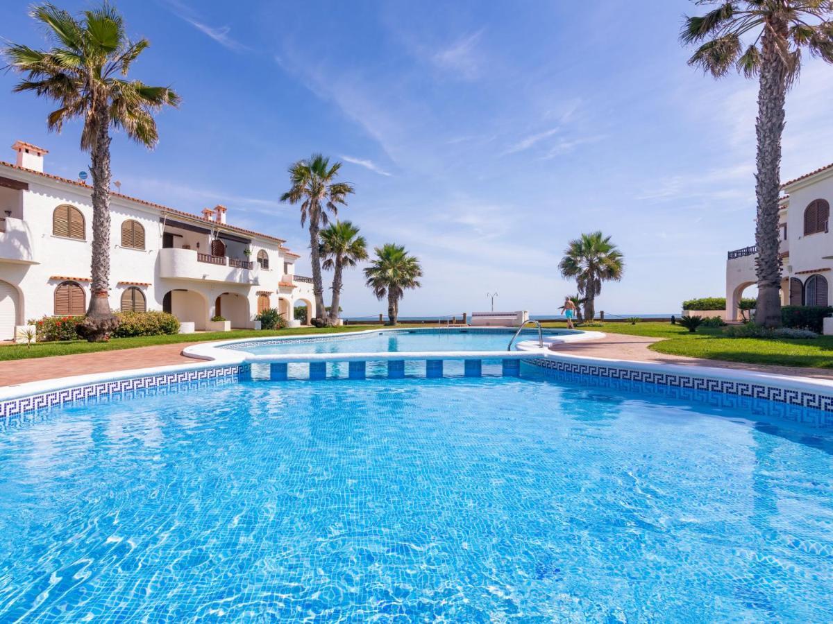 Apartment Nueva Playa Les Deveses Bagian luar foto