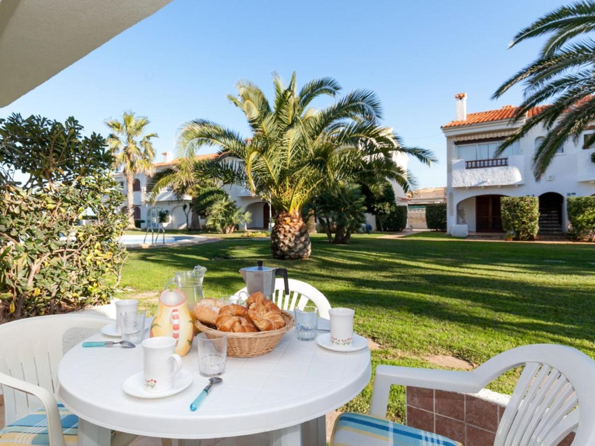 Apartment Nueva Playa Les Deveses Bagian luar foto